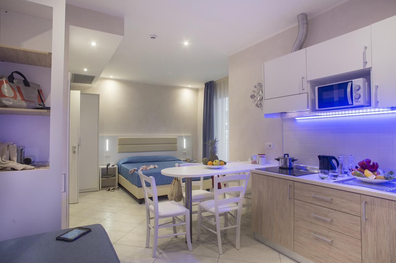 White Suite & Apartments Bellaria-Igea Marina Exteriér fotografie