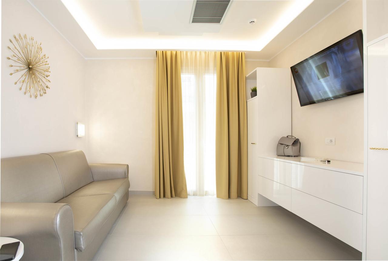 White Suite & Apartments Bellaria-Igea Marina Exteriér fotografie